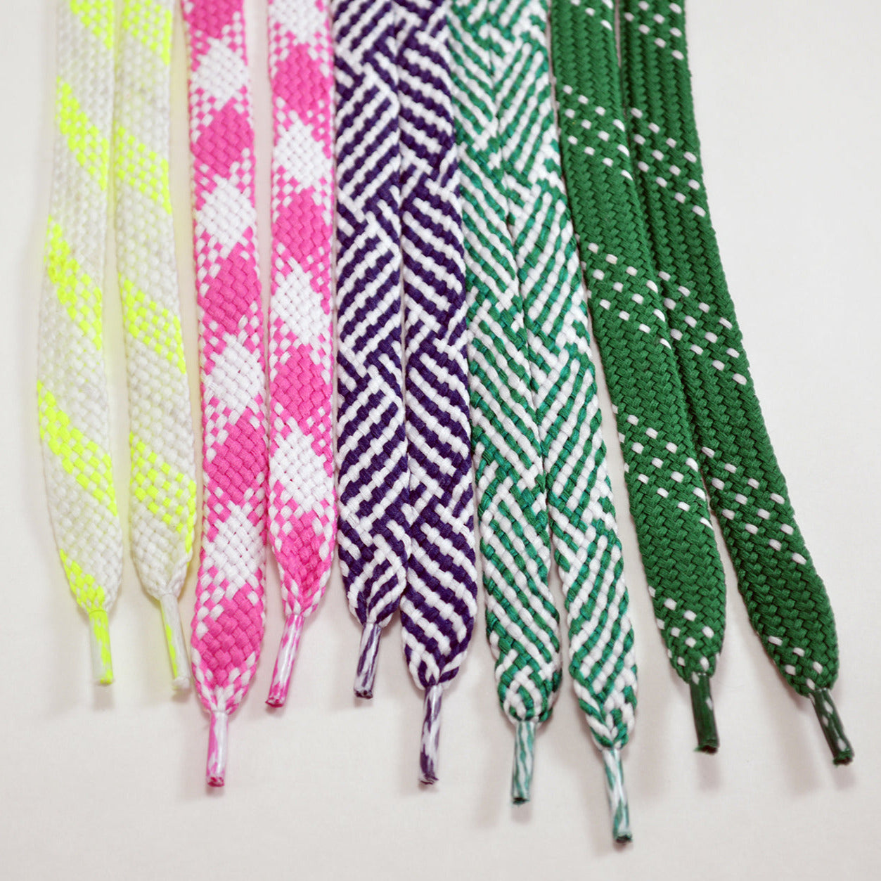 Preppy Plaid Golf Shoe Laces Pink and White